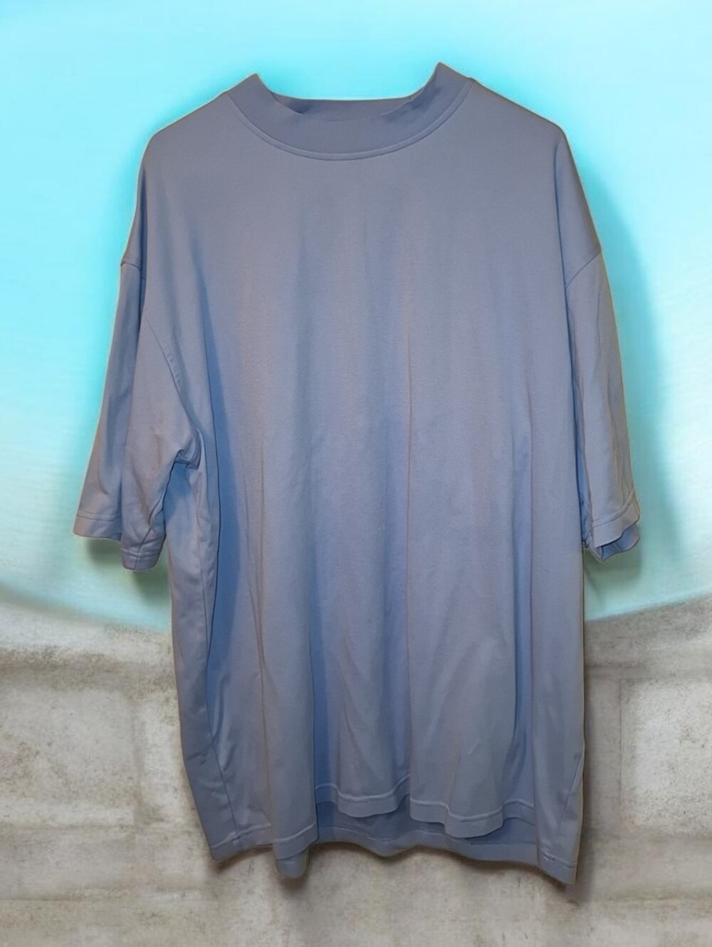Pebble Beach Men's Short Sleeve Crewneck Tee in Light Blue